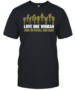 Love One Woman And Several Guitars T- Classic Men's T-shirt