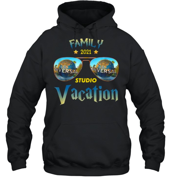 Family 2021 Univeral Studio vacation T-Shirt Unisex Hoodie